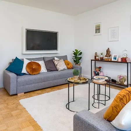 Og1 L 70m2 Grosse 2-zimmer Naehe Salzburg Appartamento Freilassing